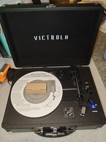 Victrola journey suitcase - journey,