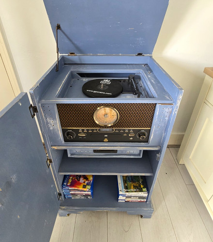 Gpo blue record player - blue,