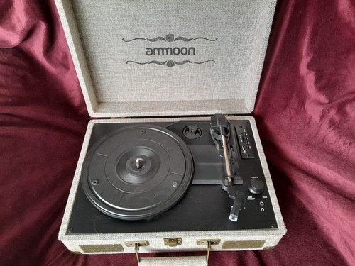 Ammoon suitcase vinyl record