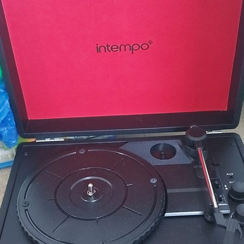 Intempo portable record - portable, player
