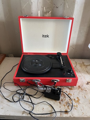 Itek red cased - cased, vinyl