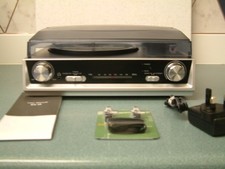 RECORD PLAYER,/ FM RADIO